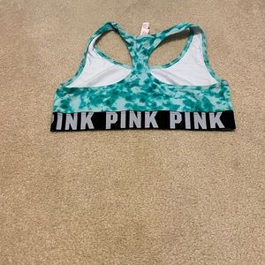 Vitoria Secret Pink sports bra